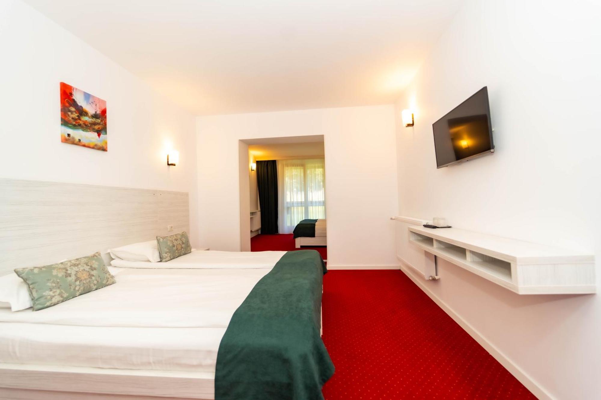 Hotel Cirus プレデアル エクステリア 写真