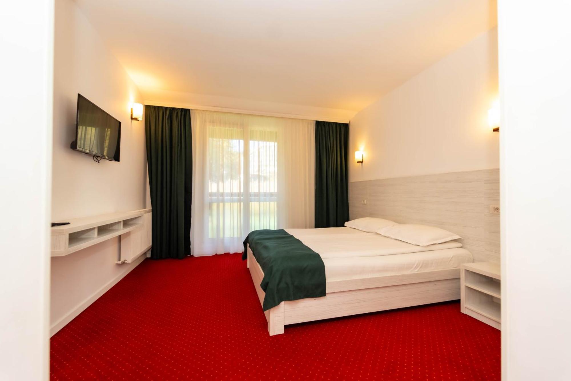 Hotel Cirus プレデアル エクステリア 写真