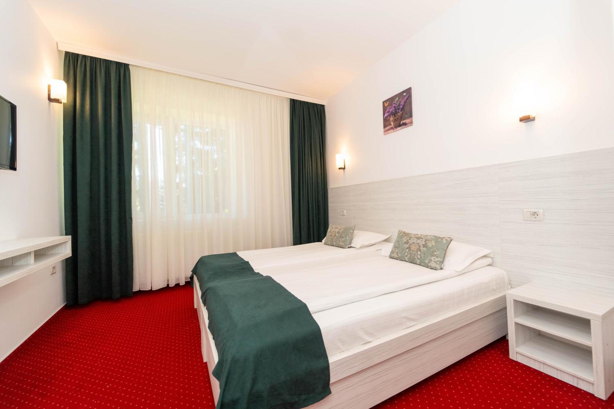 Hotel Cirus プレデアル エクステリア 写真