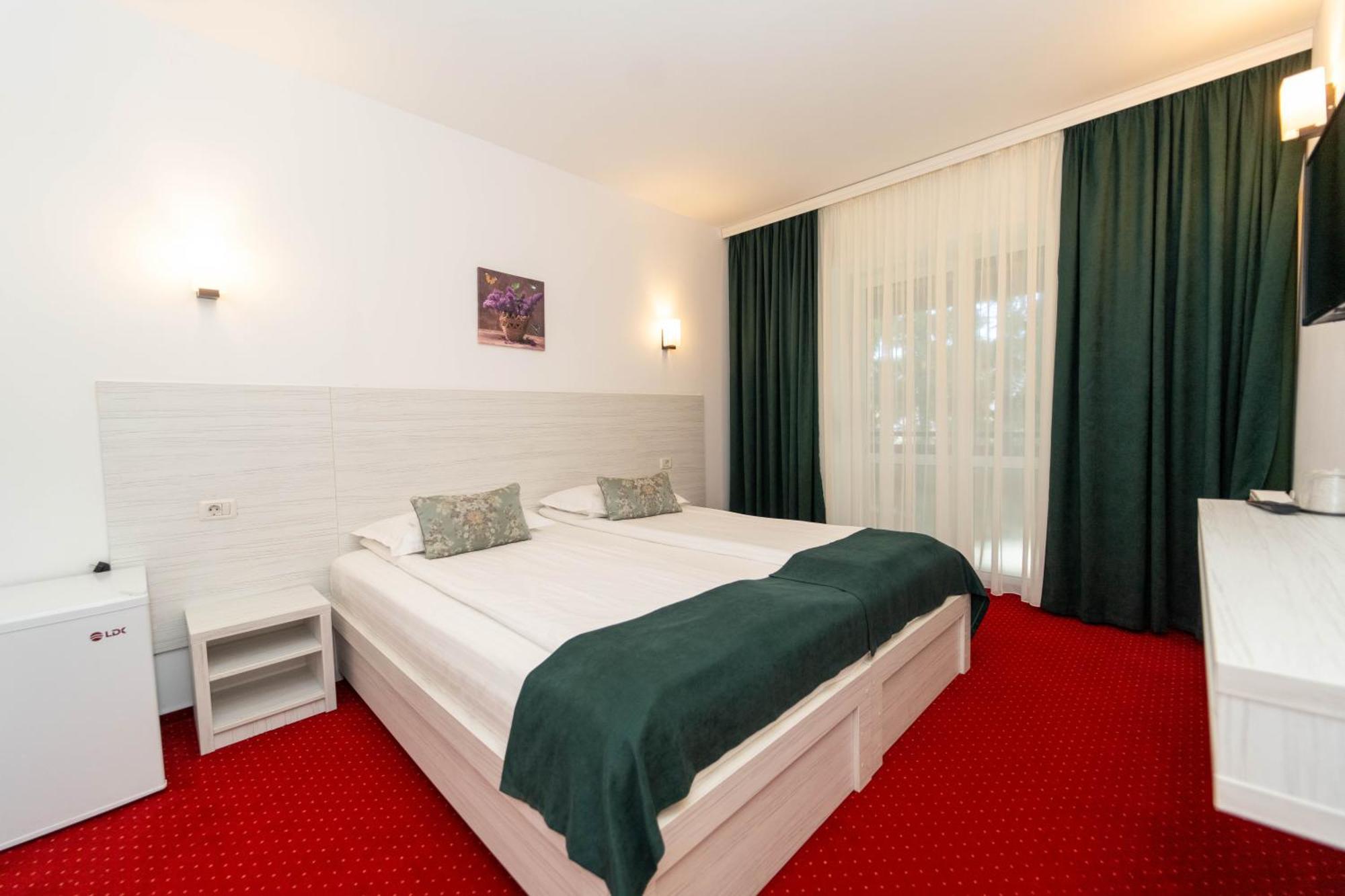 Hotel Cirus プレデアル エクステリア 写真